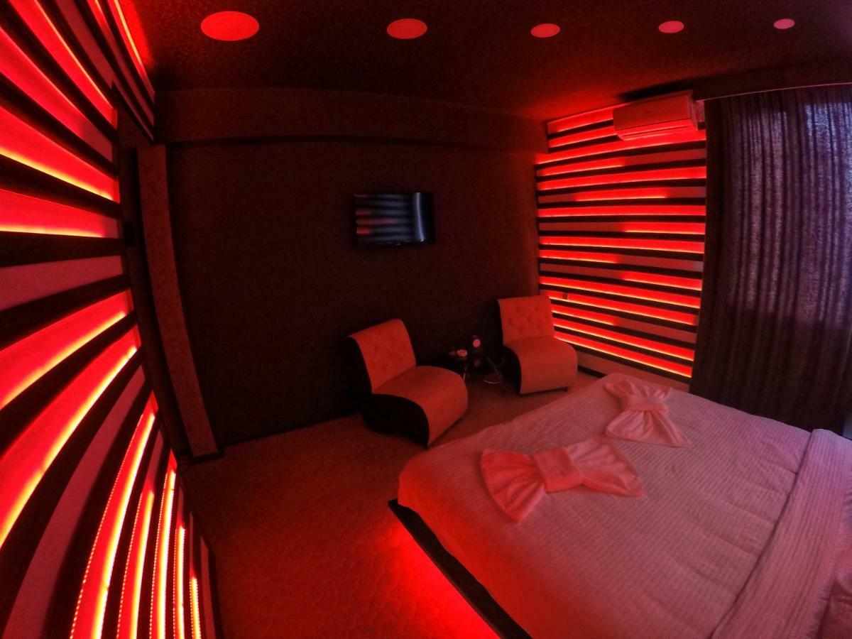 Vayk Hotel エクステリア 写真